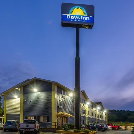 Days Inn By Wyndham Somerset Pa I-70 I-76 Екстериор снимка