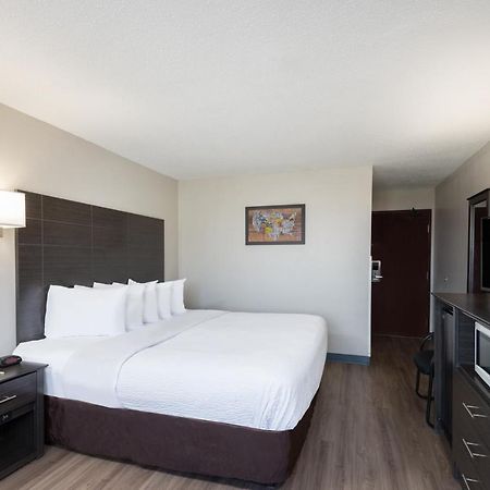 Days Inn By Wyndham Somerset Pa I-70 I-76 Екстериор снимка