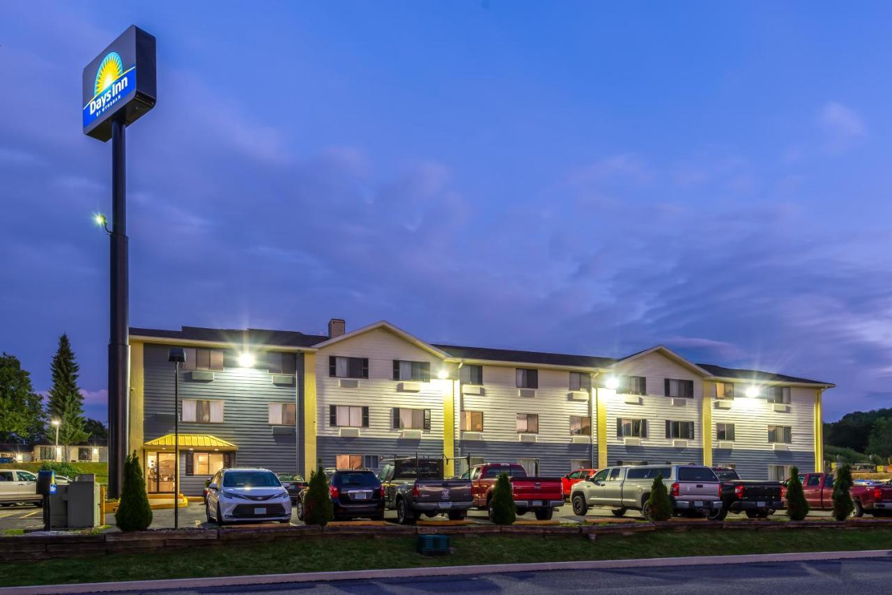 Days Inn By Wyndham Somerset Pa I-70 I-76 Екстериор снимка